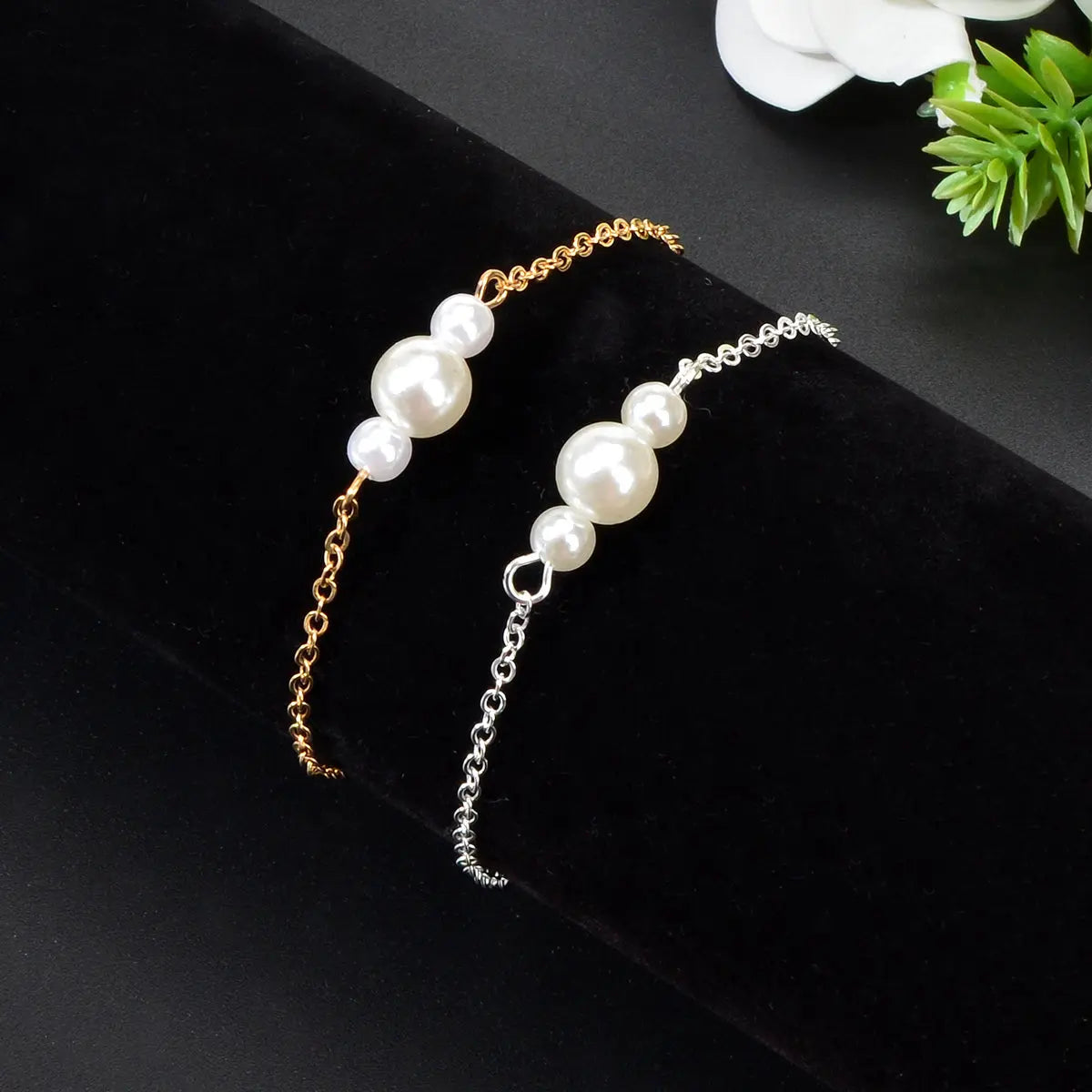 Pearl Adorned Minimalist Chain Bracelet - Elegant Simplicity for Every Occasion Feelontop Jewellery