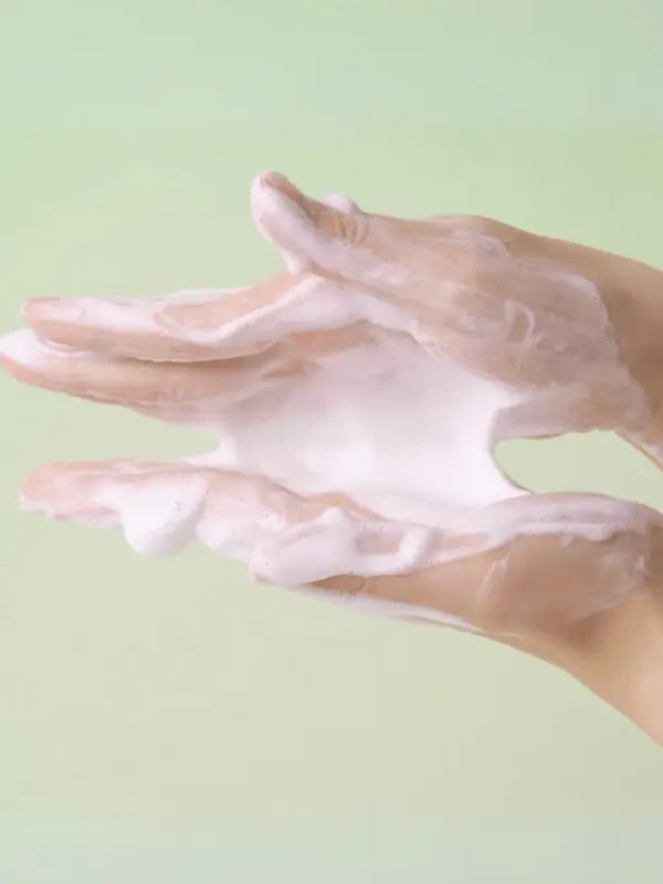 SKIN1004 Madagascar Centella Tea-Trica BHA Foam 125ml SKIN1004