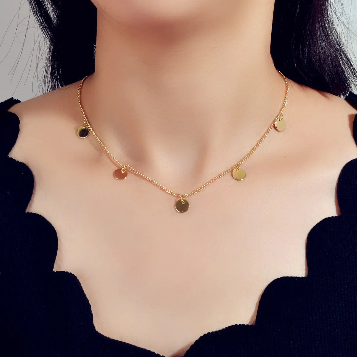 Disc Charm Necklace Delicate Dainty Collar Stunning Sequins Jewellery AU Stock Feelontop Jewellery