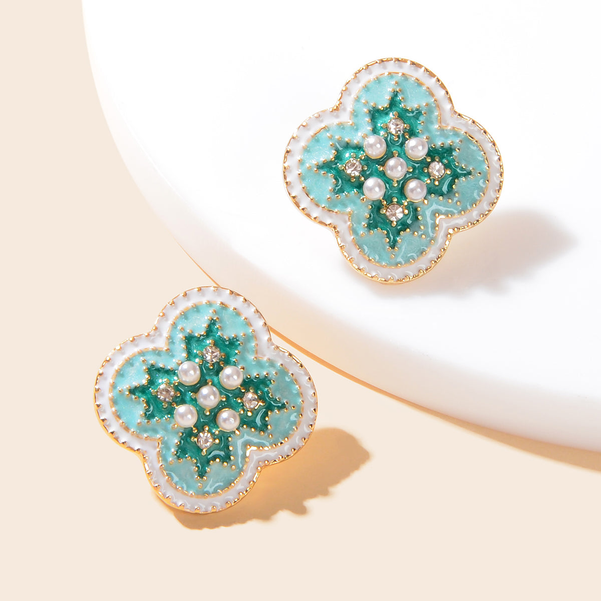 Exquisite Rhinestone and Pearl Decor Green Enamel Flower Stud Earrings for Women Feelontop Jewellery