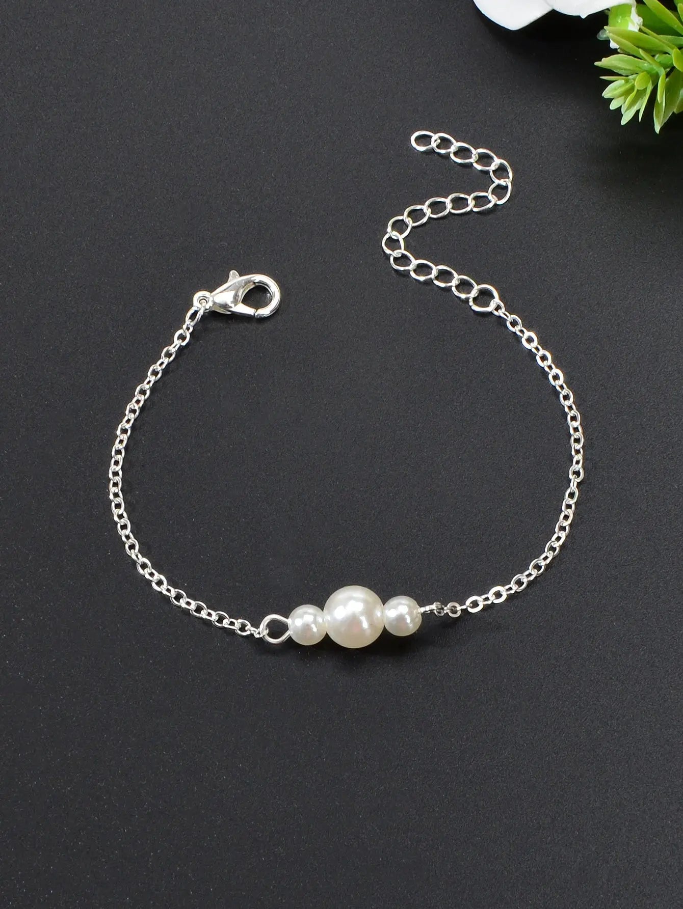 Pearl Adorned Minimalist Chain Bracelet - Elegant Simplicity for Every Occasion Feelontop Jewellery