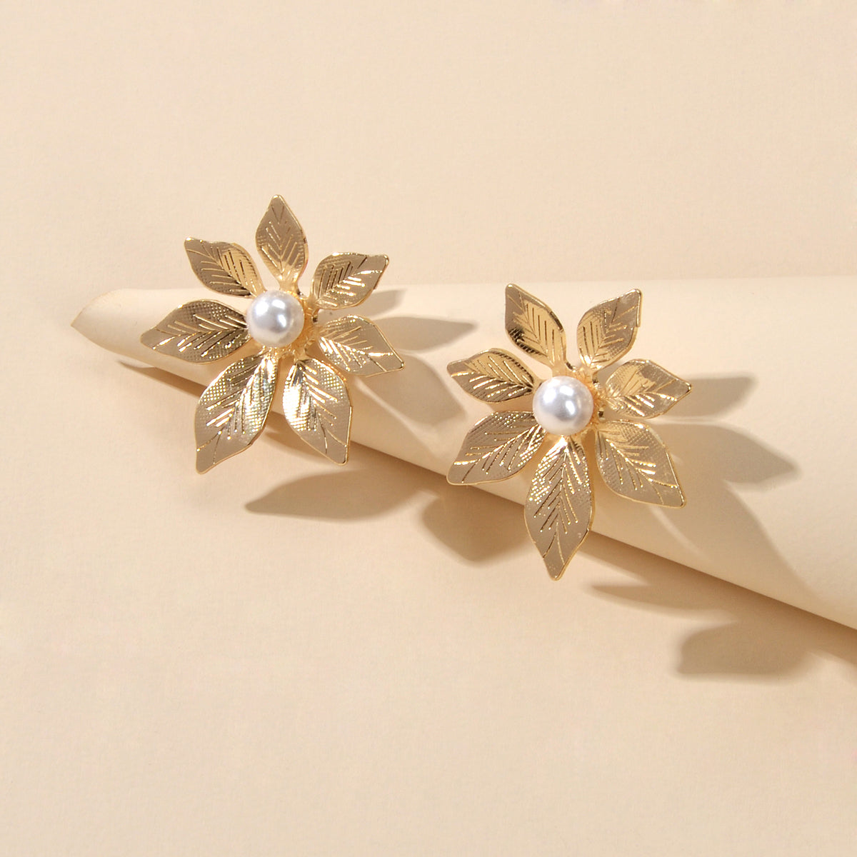 Fashion Pearl Decoration Gold Silver Leaf Hypoallergenic Stud Pierced Earrings Feelontop Jewellery