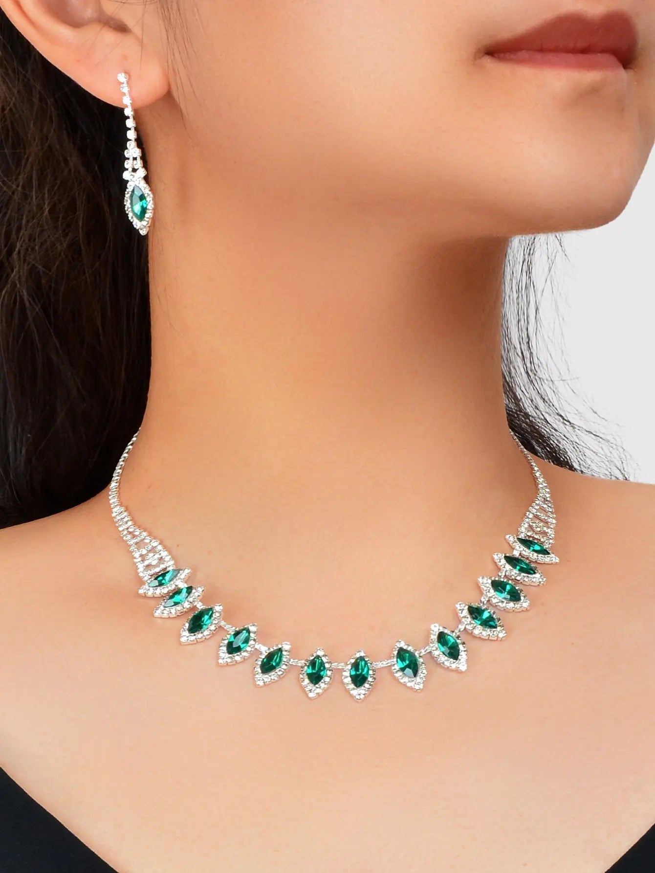 Luxurious Jewellery Set Green Imitation Gemstone Collar Necklace Dangle Earrings Feelontop Jewellery