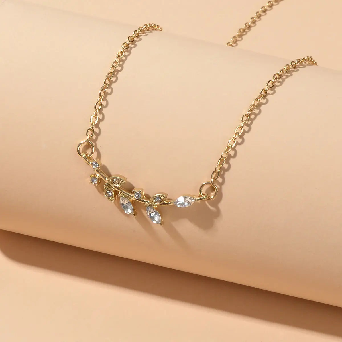 Shining Jewellery Rhinestone Decor Gold Silver Chain Leaf Charm Pendant Necklace Feelontop Jewellery