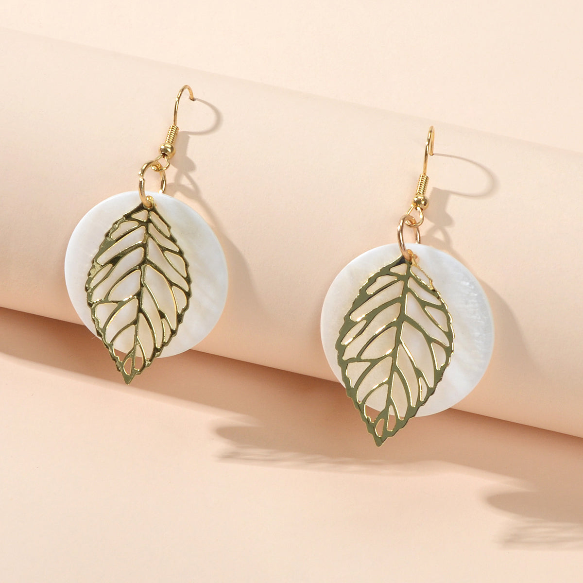 Trendy Gold Leaf White Shell Disc Round Charm Dangle Bho Chic Holiday Earrings Feelontop Jewellery