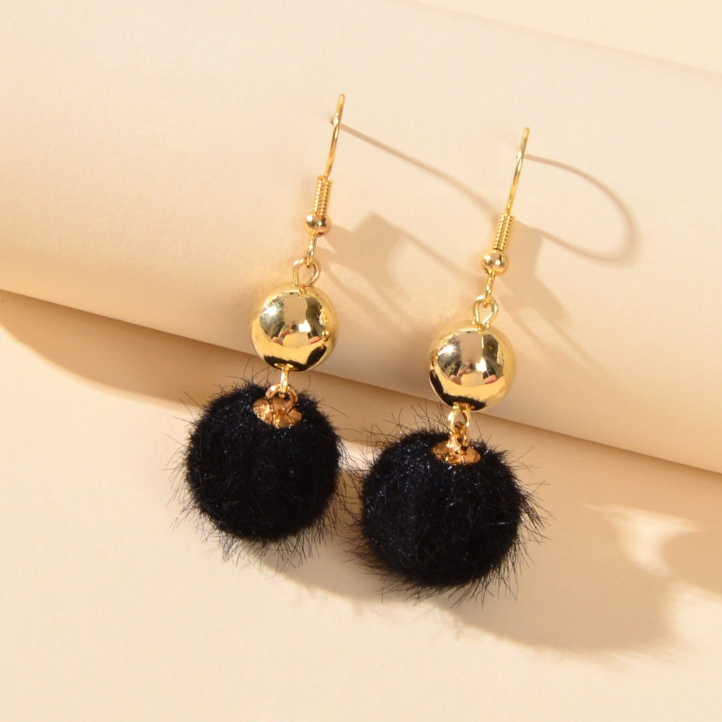 Retro Ladies Jewelry White Black Ball Dangle Earrings Party Decoration for Women Feelontop Jewellery