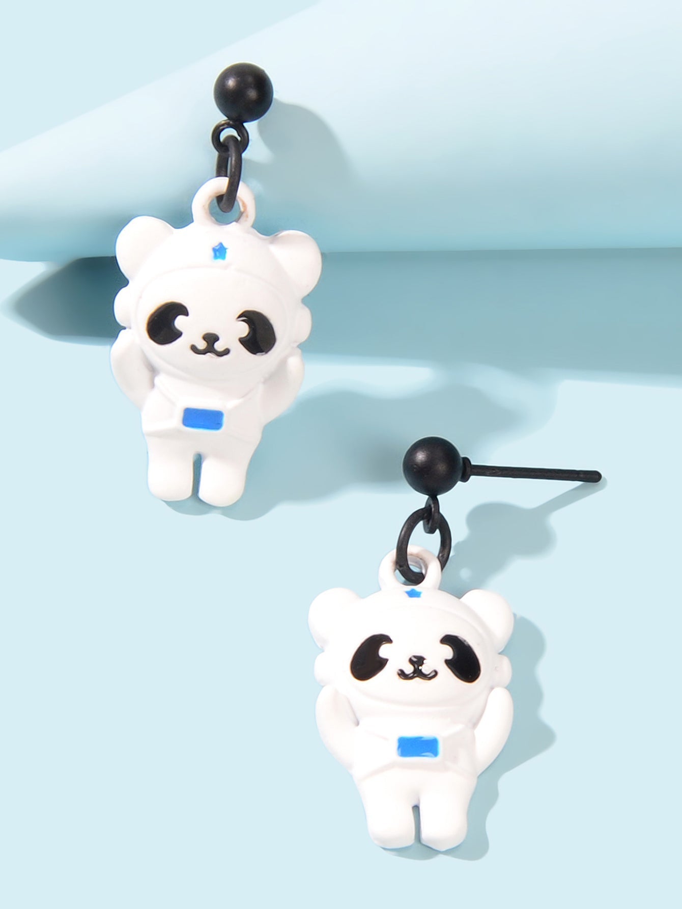 Creative Cartoon Space Series White Astronaut Bear Dangle Earrings Party Favors Feelontop Jewellery