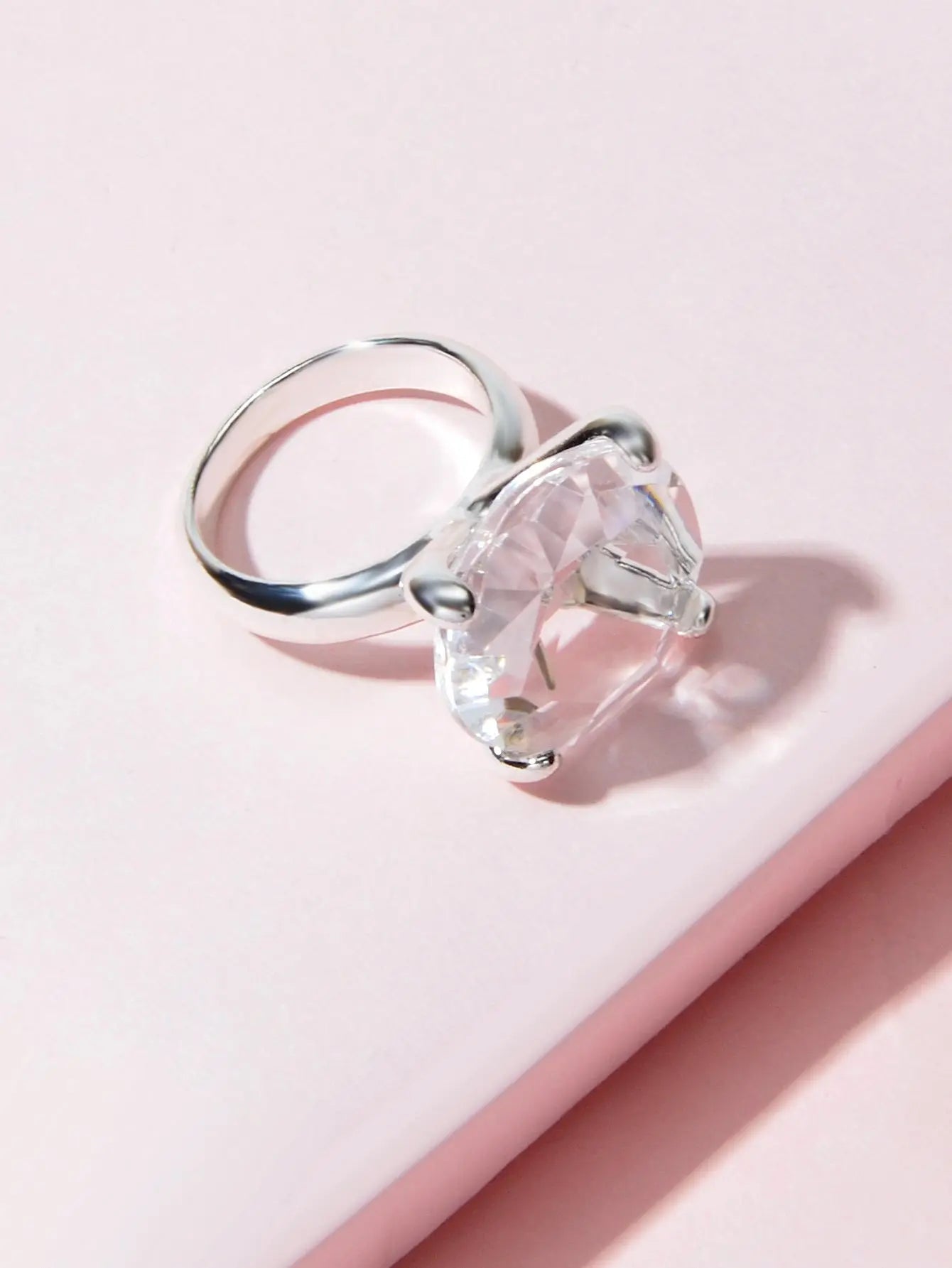 Perfect Engagement Gift Big Transparent Simulated Crystal Finger Ring Women Band Feelontop Jewellery