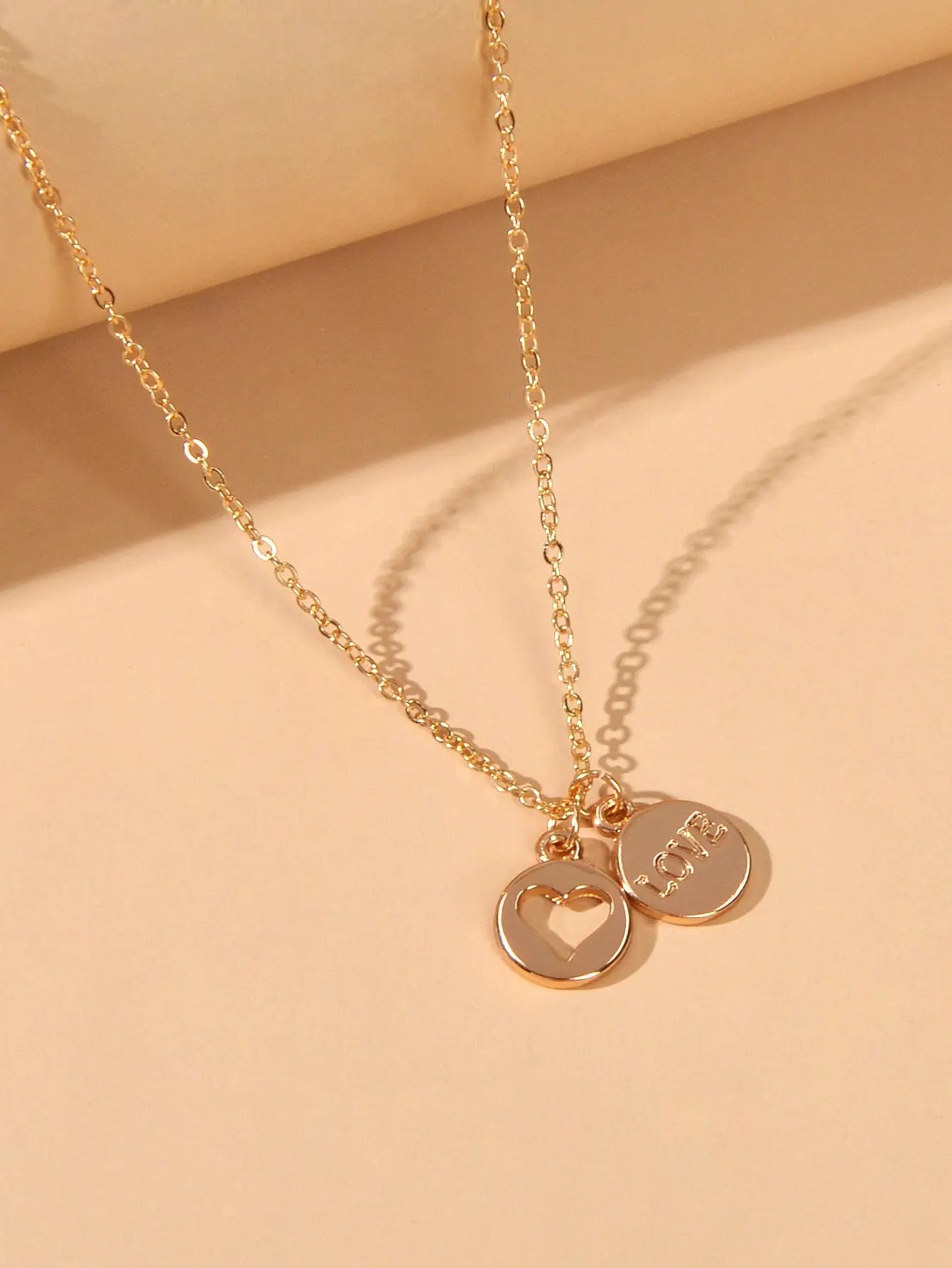 Minimalist Gold Chain Letter Love Heart Round Pendant Necklace Jewellery Gift Feelontop Jewellery