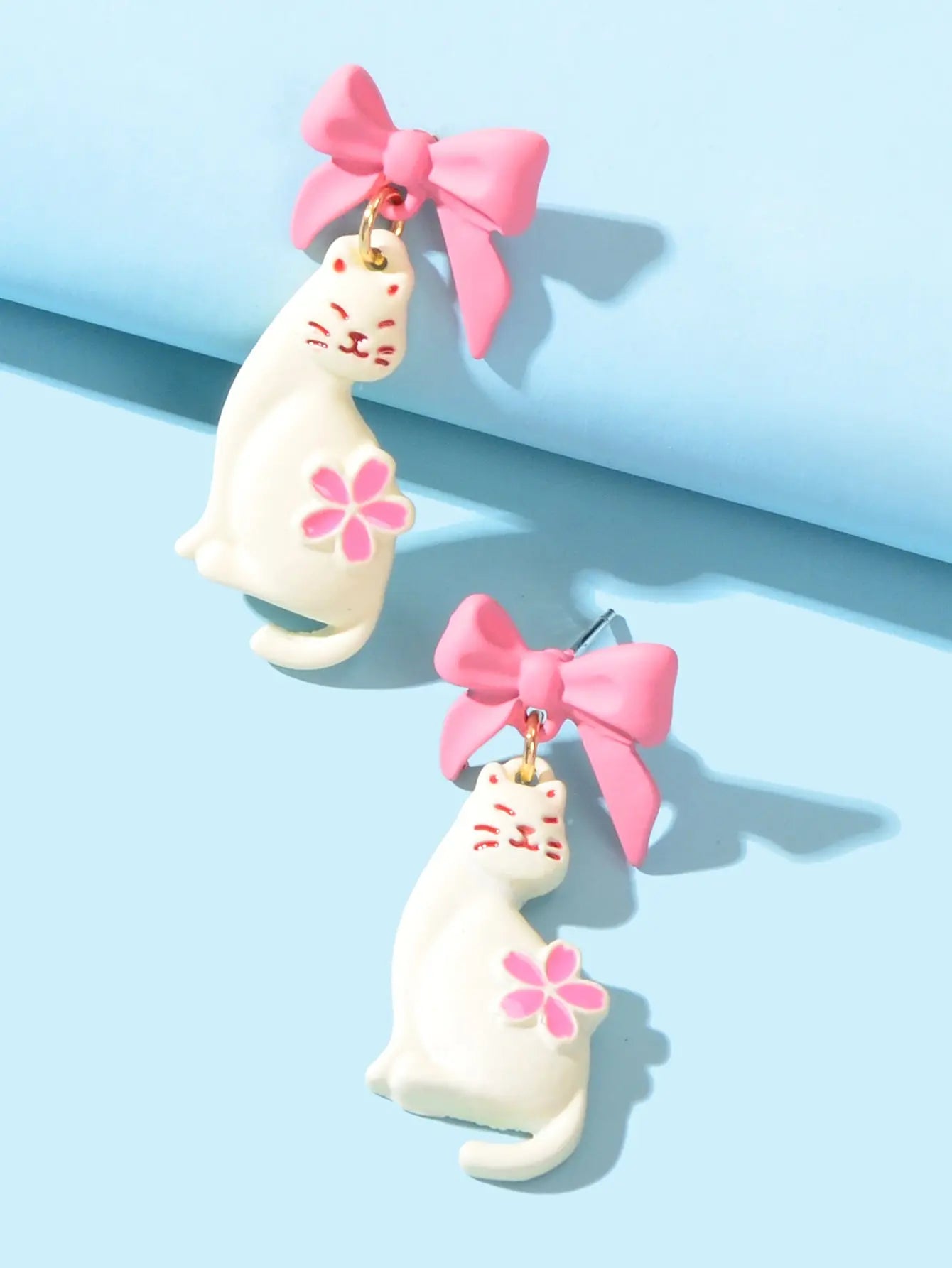 Handmade Cartoon Accessories Flower Bow-knot White Cat Piercing Stud Earrings Feelontop Jewellery