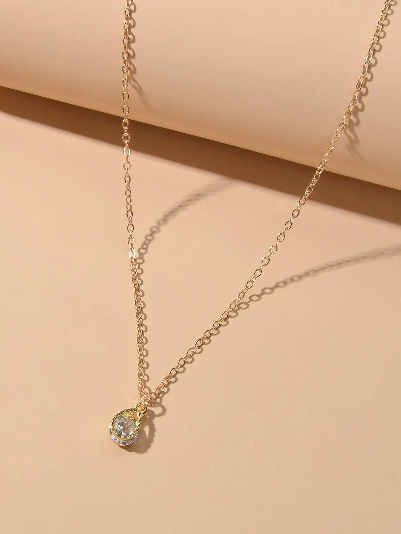 Charming Gold Chain Simulated Cubic Zirconia Water Drop Pendant Necklace Wedding Feelontop Jewellery
