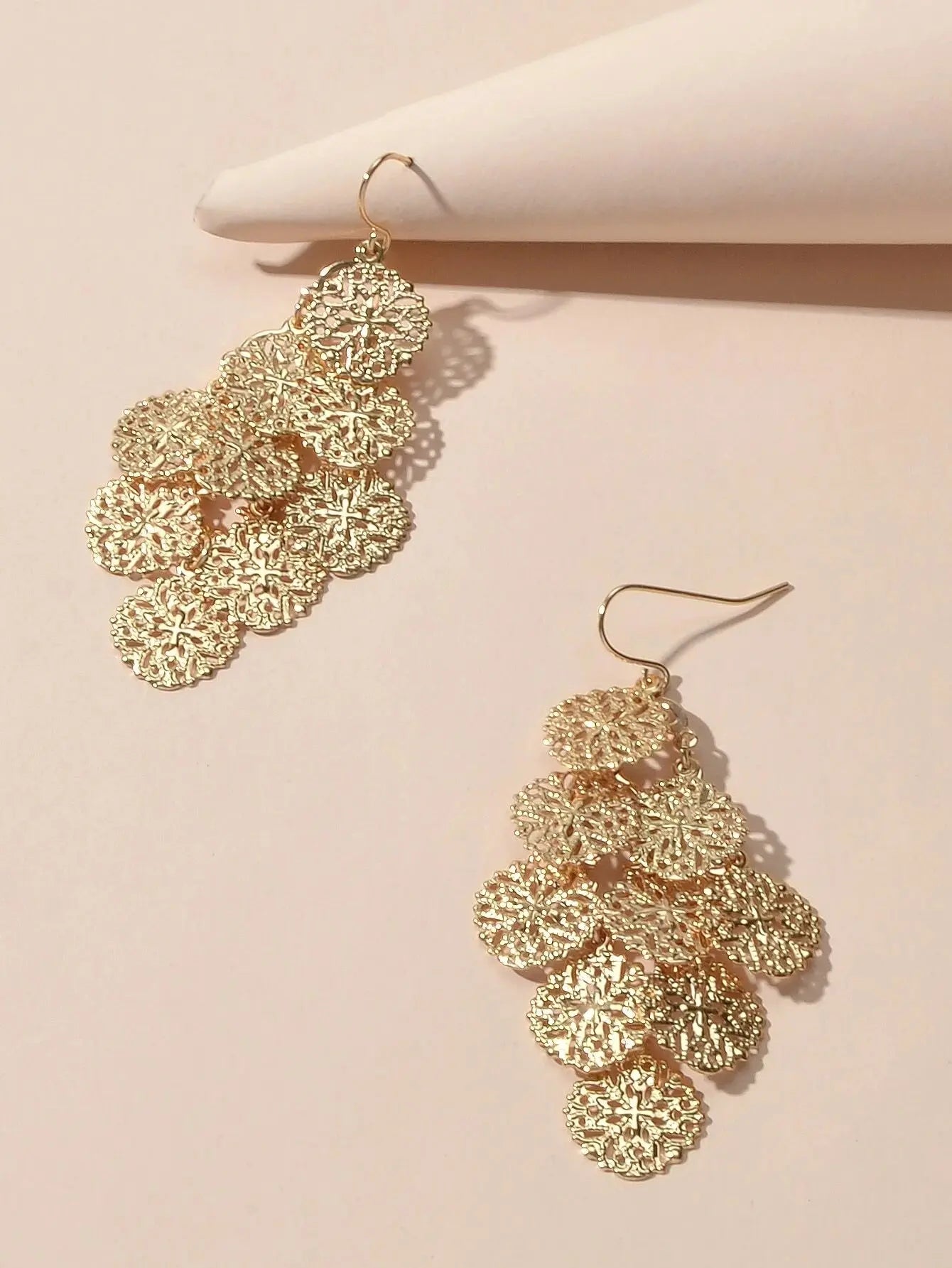 Fashion Jewellery Gold Hollow out Disc Charm Dangle Earrings Women Accessories Feelontop Jewellery