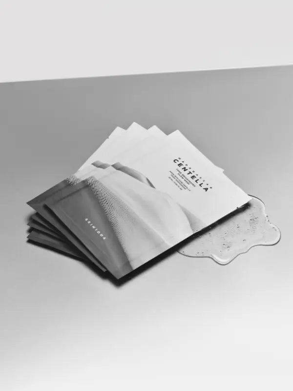 SKIN1004 Madagascar Centella Tone Brightening Glow Mask 25ml-3