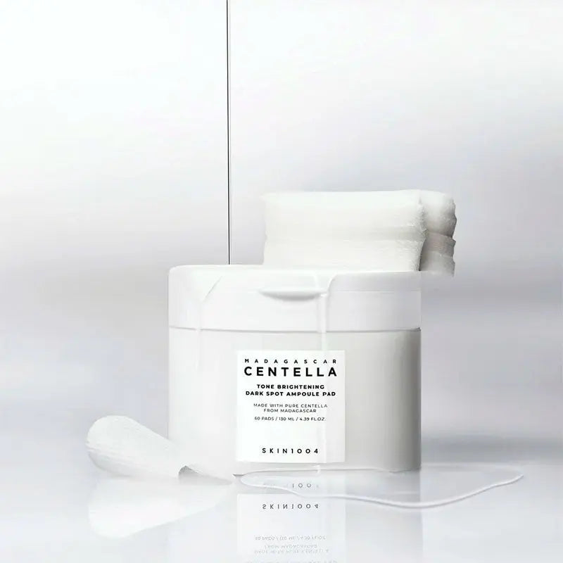 SKIN1004 Madagascar Centella Tone Brightening Dark Spot Ampoule Pad 60pads-2