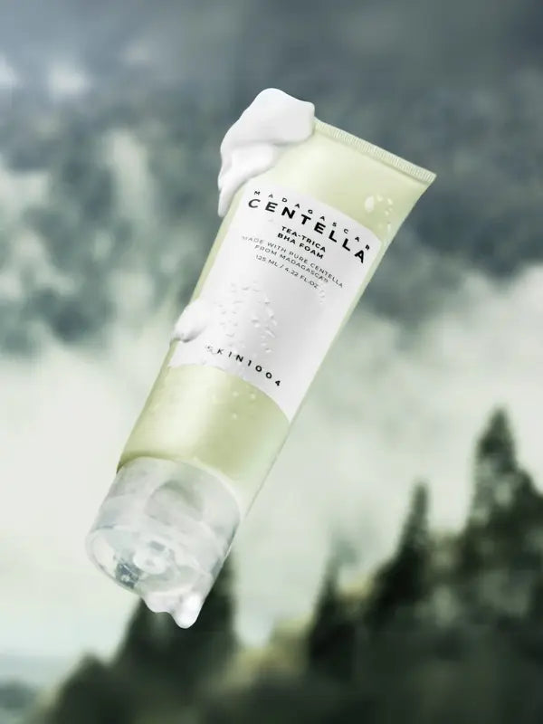 SKIN1004 Madagascar Centella Tea-Trica BHA Foam 125ml SKIN1004
